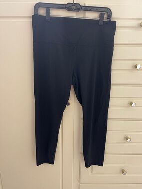 Athleta Black High-Waist Leggings
